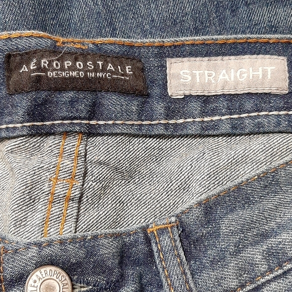 NEW Aeropostale Men's 29 x 30 Straight Leg Distressed Patched Denim Blue Jeans - Picture 7 of 7